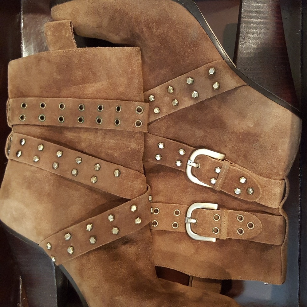 Joan and David boots